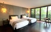 Туры в отель Wyndham Grand Plaza Royale Peach Blossom Hot Springs Resort Hunan
