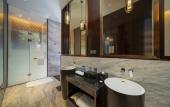 Туры в отель Wyndham Grand Plaza Royale Peach Blossom Hot Springs Resort Hunan