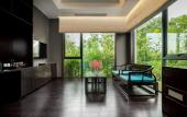 Туры в отель Wyndham Grand Plaza Royale Peach Blossom Hot Springs Resort Hunan