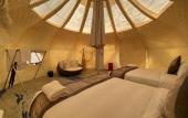 Туры в отель Wyndham Grand Plaza Royale Peach Blossom Hot Springs Resort Hunan