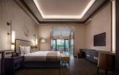 Туры в отель Wyndham Grand Plaza Royale Peach Blossom Hot Springs Resort Hunan