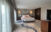 Туры в отель Wyndham Grand Plaza Royale Peach Blossom Hot Springs Resort Hunan