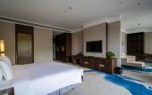 Туры в отель Wyndham Grand Plaza Royale Peach Blossom Hot Springs Resort Hunan