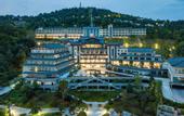 Туры в отель Wyndham Grand Plaza Royale Peach Blossom Hot Springs Resort Hunan