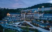Туры в отель Wyndham Grand Plaza Royale Peach Blossom Hot Springs Resort Hunan