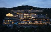 Туры в отель Wyndham Grand Plaza Royale Peach Blossom Hot Springs Resort Hunan