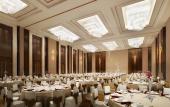 Туры в отель Wyndham Grand Plaza Royale Peach Blossom Hot Springs Resort Hunan