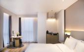 Туры в отель EASTERN GLORIA PLAZA HOTEL