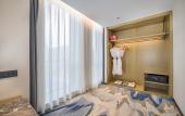 Туры в отель EASTERN GLORIA PLAZA HOTEL