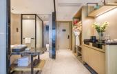 Туры в отель EASTERN GLORIA PLAZA HOTEL