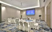 Туры в отель EASTERN GLORIA PLAZA HOTEL