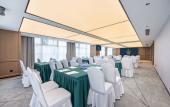 Туры в отель Golden Tulip Qingdao Hongdao International Exhibition Center Hotel
