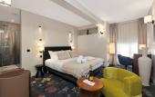 Туры в отель The Originals Boutique, Hotel 3 etoiles Les Coulisses du Theatre