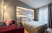 Туры в отель Fortyfive Squared Hotel