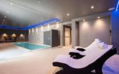 Туры в отель Fortyfive Squared Hotel