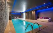 Туры в отель Fortyfive Squared Hotel
