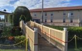 Туры в отель Belmont Inn & Suites