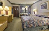 Туры в отель Travelodge by Wyndham Commerce Los Angeles Area