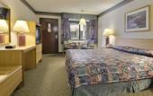 Туры в отель Travelodge by Wyndham Commerce Los Angeles Area