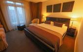 Туры в отель Hotel Chariot