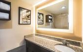 Туры в отель La Quinta Inn & Suites by Wyndham Brooklyn Downtown