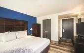 Туры в отель La Quinta Inn & Suites by Wyndham Brooklyn Downtown