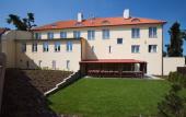 Туры в отель Dolce Villa Hotel