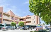 Туры в отель Days Inn by Wyndham San Francisco S/Oyster Point Airport