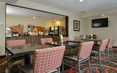 Туры в отель Holiday Inn Express Boston - Milford by IHG