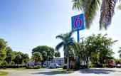 Туры в отель Motel 6 Lantana, FL