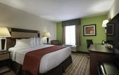 Туры в отель Spark by Hilton Asheville Blue Ridge Parkway