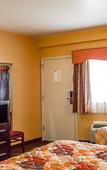 Туры в отель Rodeway Inn Macarthur Airport