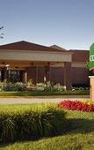 Туры в отель AmericInn by Wyndham Brookfield