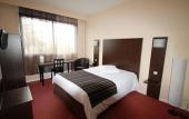 Туры в отель Adonis Lyon Est Hotel Artys