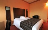 Туры в отель Adonis Lyon Est Hotel Artys