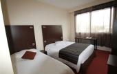 Туры в отель Adonis Lyon Est Hotel Artys