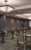 Туры в отель Renaissance Raleigh North Hills Hotel