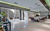 Туры в отель The Atara Near Golf Course Road