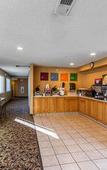 Туры в отель The Inn & Suites Omaha Near Zoo