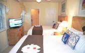 Туры в отель Sandyport Beach Resort