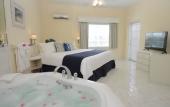 Туры в отель Sandyport Beach Resort