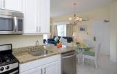 Туры в отель Sandyport Beach Resort