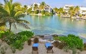 Туры в отель Sandyport Beach Resort