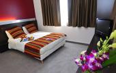 Туры в отель Sure Hotel by Best Western Bordeaux Lac