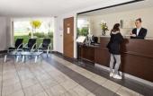 Туры в отель Sejours & Affaires Caen Le Clos Beaumois