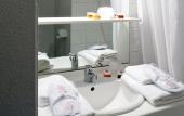 Туры в отель Sejours & Affaires Caen Le Clos Beaumois