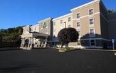 Туры в отель Holiday Inn Express Hotel & Suites Danbury - I-84 by IHG