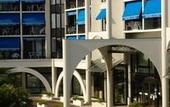 Туры в отель Brit Hotel du Lac