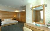 Туры в отель The Paramount Hotel