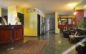 Туры в отель Ascot Lodging